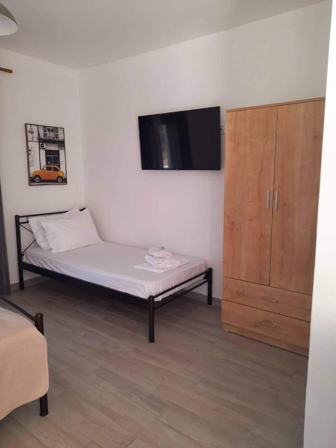 Venia'S Apartments 斯卡拉埃雷索 外观 照片