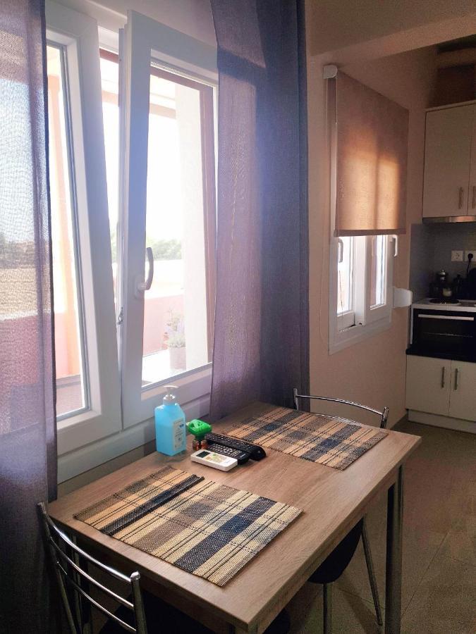 Venia'S Apartments 斯卡拉埃雷索 外观 照片
